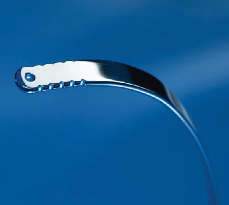 foto de implante barra pectus de zimmer biomet